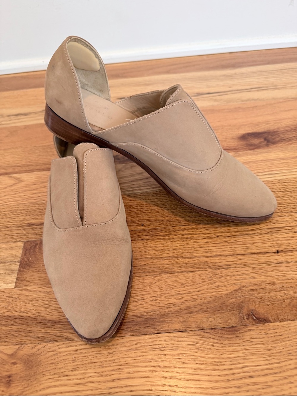 Nisolo Emma d’Orsay Oxford Beige Tan Slip-On Leather Loafers, Size 11 - Picture 5 of 9